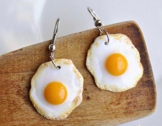 aretes_huevos fritos.png